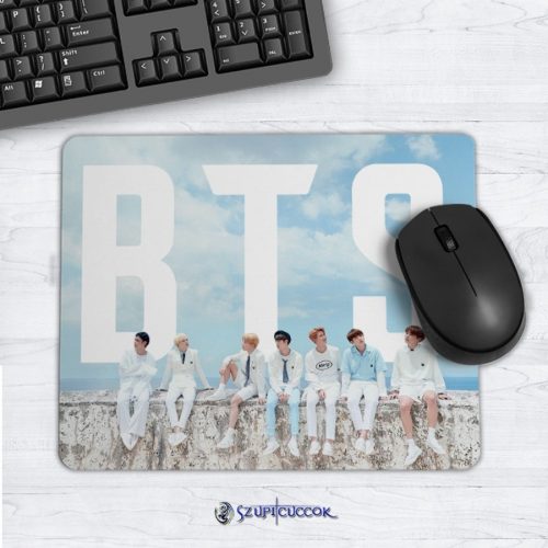 BTS hajlékony egérpad